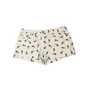 GUESS nwt shorts size 26